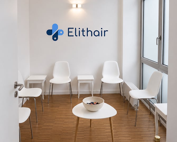 Der Wartebereich der Haartransplantation Anlaufstelle von Elithair in München