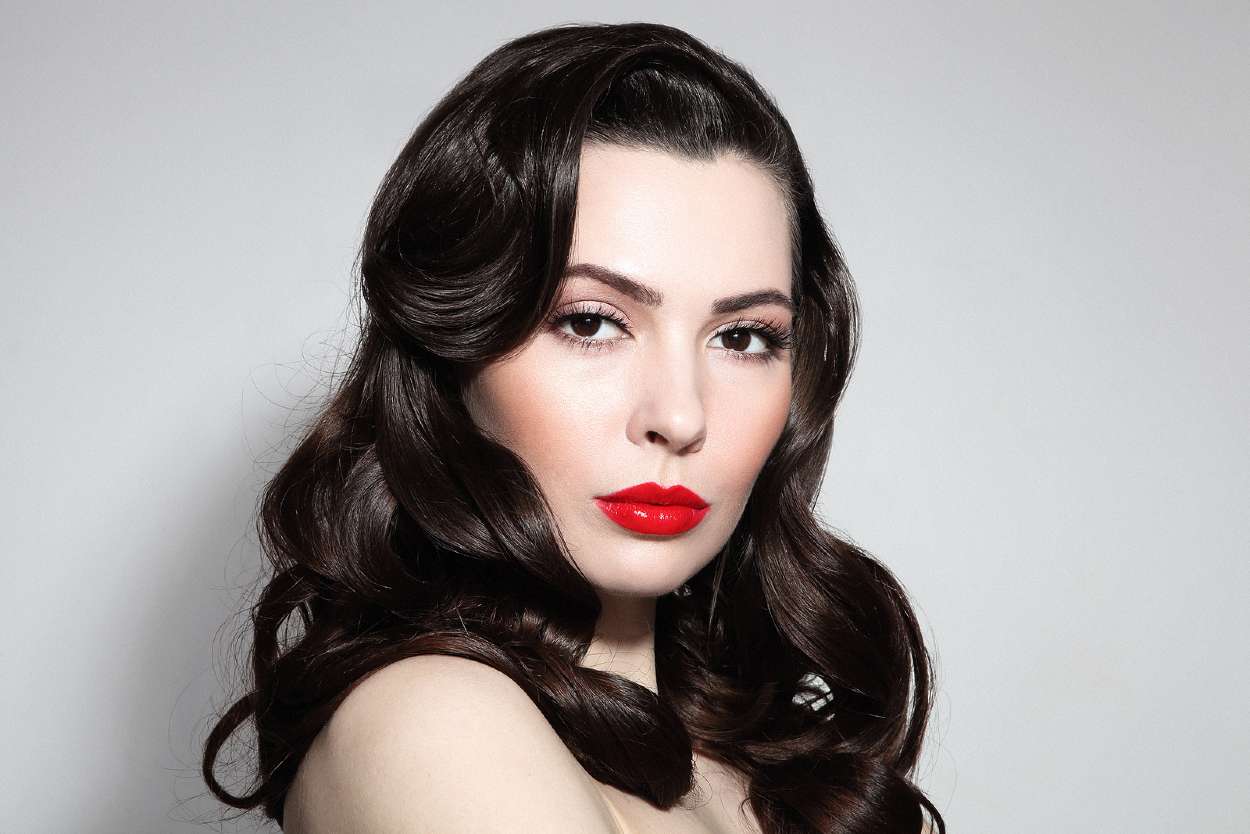 Cabello brillante