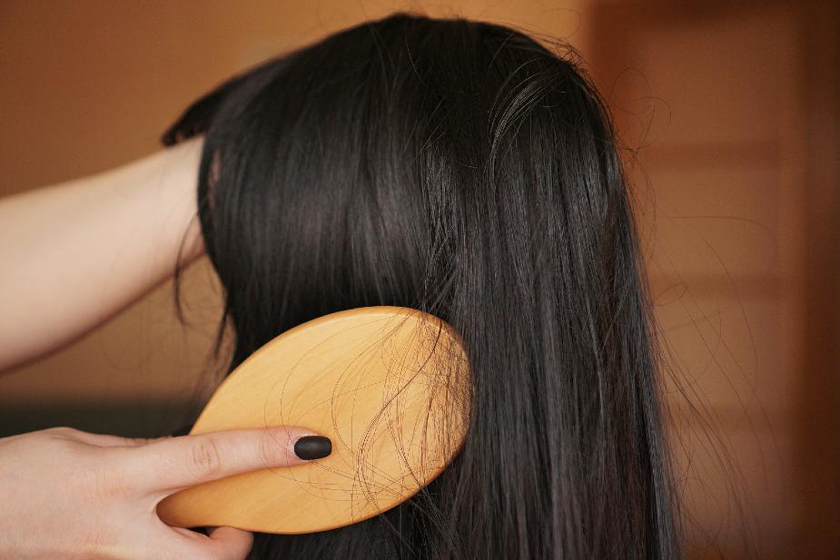 Cuidado de peluca de pelo natural