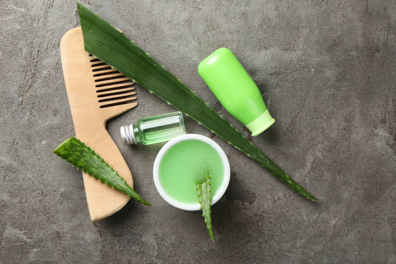 Si vous perdez vos cheveux, essayez l’aloe vera avant de vous tourner vers le minoxidil