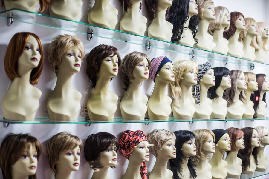 una parrucca di capelli veri ha una durata di vita limiitata