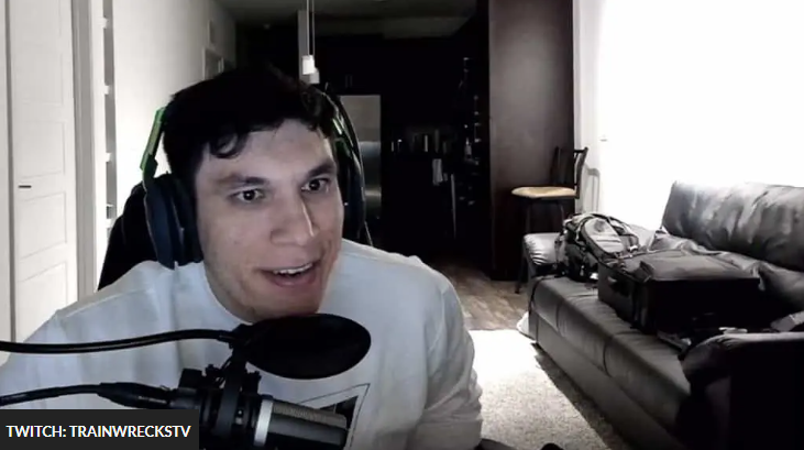 Streamer trainwreckstv showing hair loss.