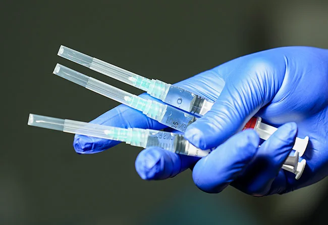 Needle Preparation for Hair Anesthesia – Elithair Procedure